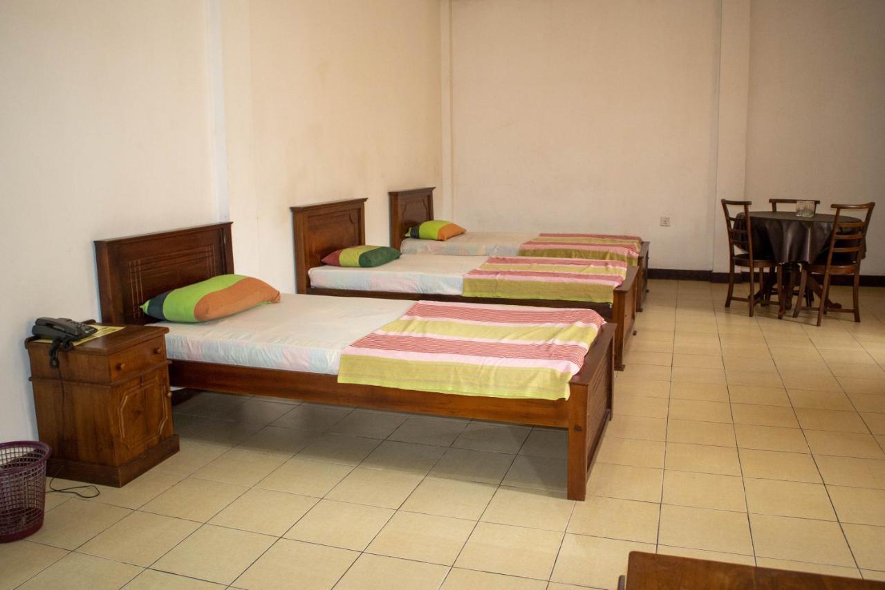 Chamaya Holiday Inn Balangoda Kültér fotó