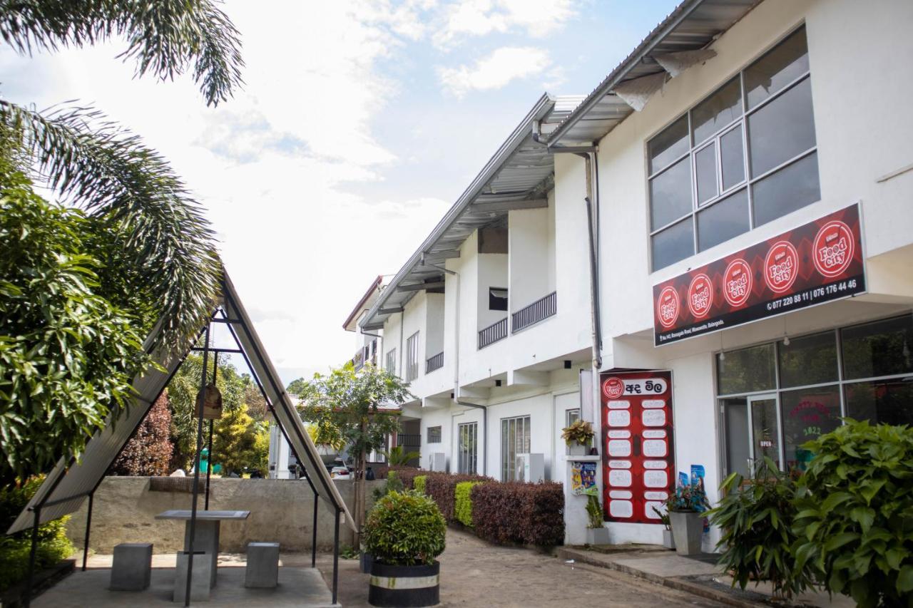 Chamaya Holiday Inn Balangoda Kültér fotó