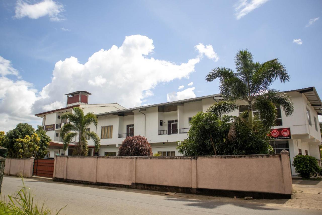Chamaya Holiday Inn Balangoda Kültér fotó